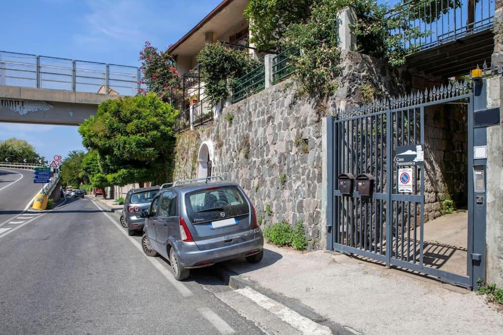 Ferienwohnung Casa Panoramica Castellammare di Stabia Exterior foto