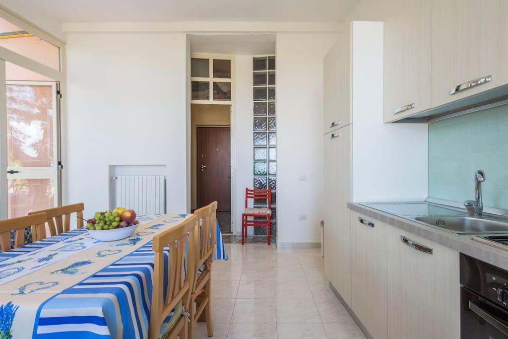 Ferienwohnung Casa Panoramica Castellammare di Stabia Exterior foto
