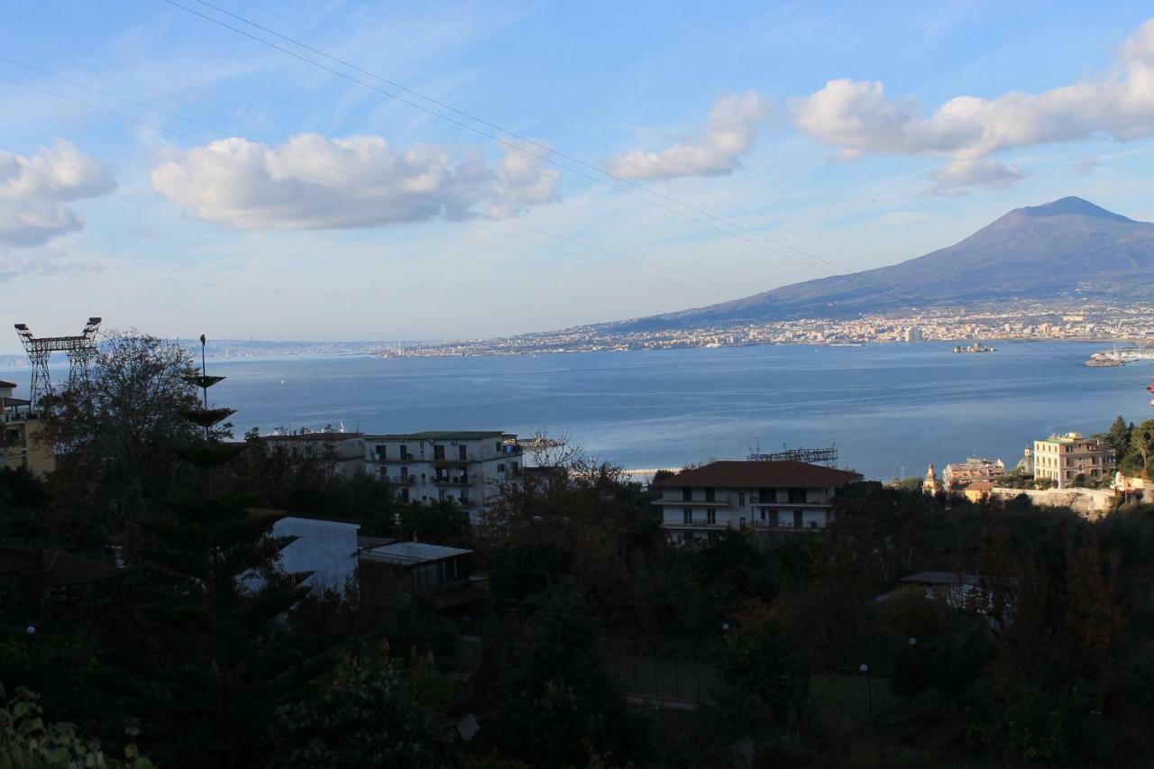 Ferienwohnung Casa Panoramica Castellammare di Stabia Exterior foto
