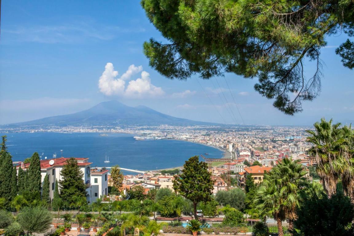 Ferienwohnung Casa Panoramica Castellammare di Stabia Exterior foto